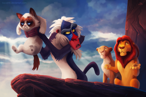 Rafiki präsentiert Simba als Grumpy Cat in einer humorvollen „König der Löwen“-Szene.
