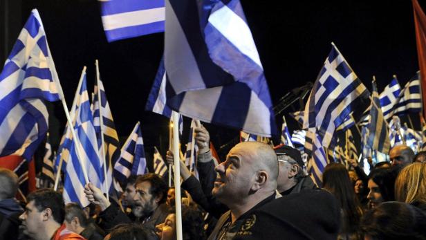 2000 Nazipartei-Anhänger marschierten in Athen