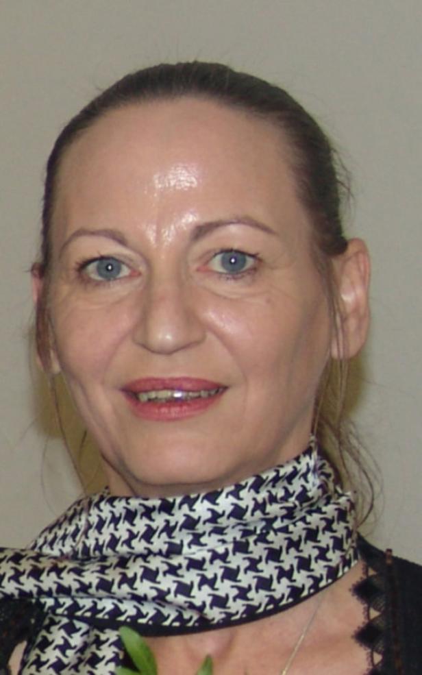 Irmgard Starke, Kunsttherapeutin…