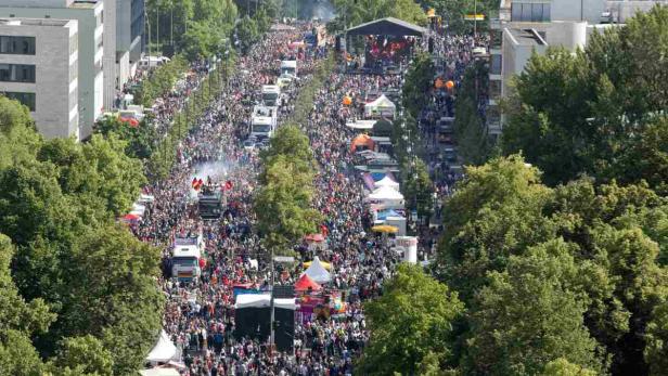 Christopher Street Day: Halbe Million feiert in Berlin