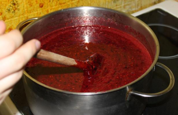 Wie man Marmelade richtig einkocht