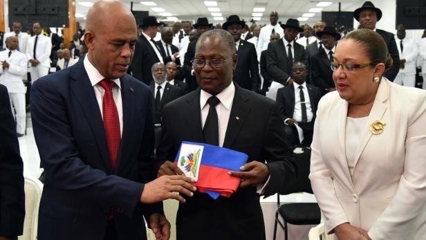 Haitis Präsident ohne Nachfolger abgetreten