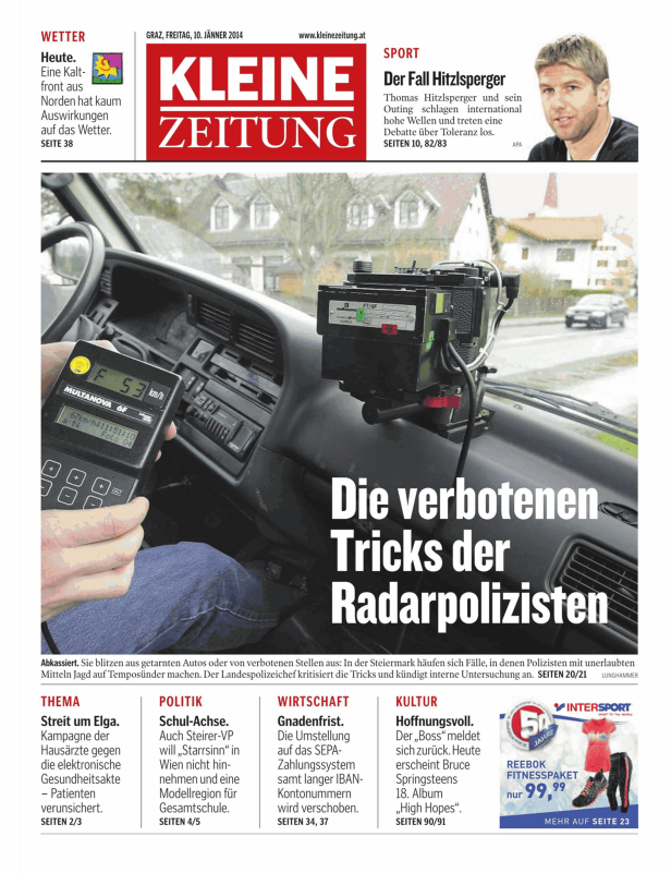 Ein Radargerät im Auto zeigt eine Geschwindigkeitsmessung von 53 km/h an.