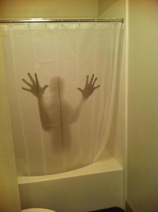 Liebling, ich bin im Bad: Witzige Duschvorhänge