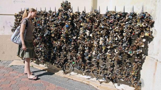 "Lovelocks": Wenn die Liebe ins Schloss fällt