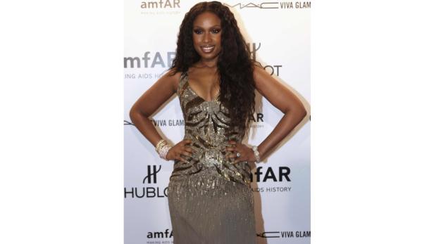 Jennifer Hudson posiert auf einer Veranstaltung von amfAR.