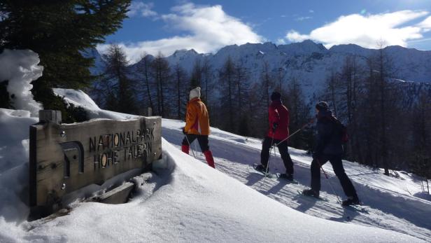 Schneeschuhwandern: Quer durch den Tiefschnee