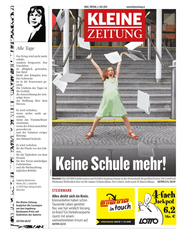 Ein Mädchen wirft Zeitungen in die Luft; Titelseite der Kleinen Zeitung mit der Schlagzeile „Keine Schule mehr!“.
