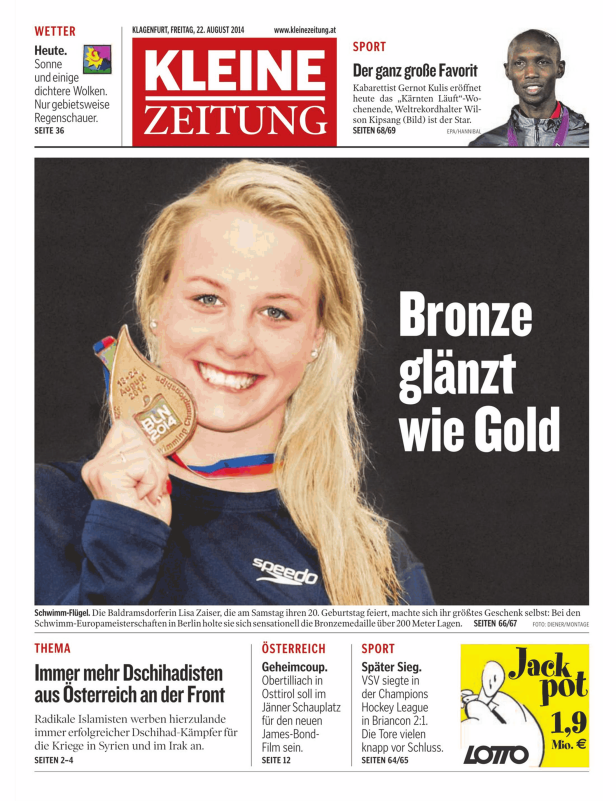 Die Schwimmerin Lisa Zaiser mit ihrer gewonnenen Bronzemedaille bei den Schwimm-Europameisterschaften 2014.