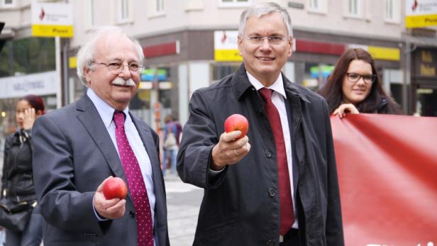 Händeschütteln bis zum Umfallen