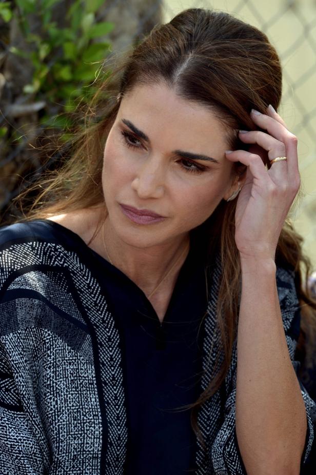 Königin Rania besucht Flüchtlinge auf Lesbos