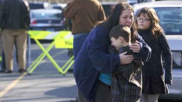 Schießerei in US-Schule: 20 Kinder tot