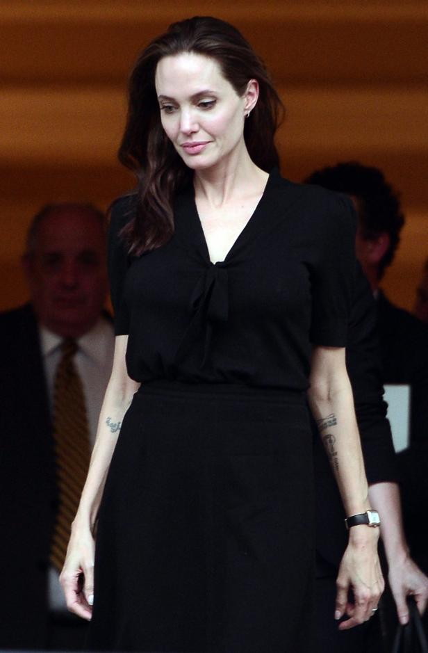 US-Medien verbreiten Negativ-Meldungen über Jolie