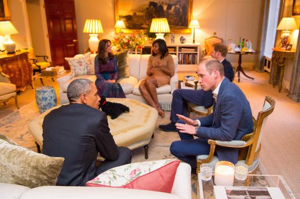 Royals kaschieren rassistisches Bild für Obama-Besuch