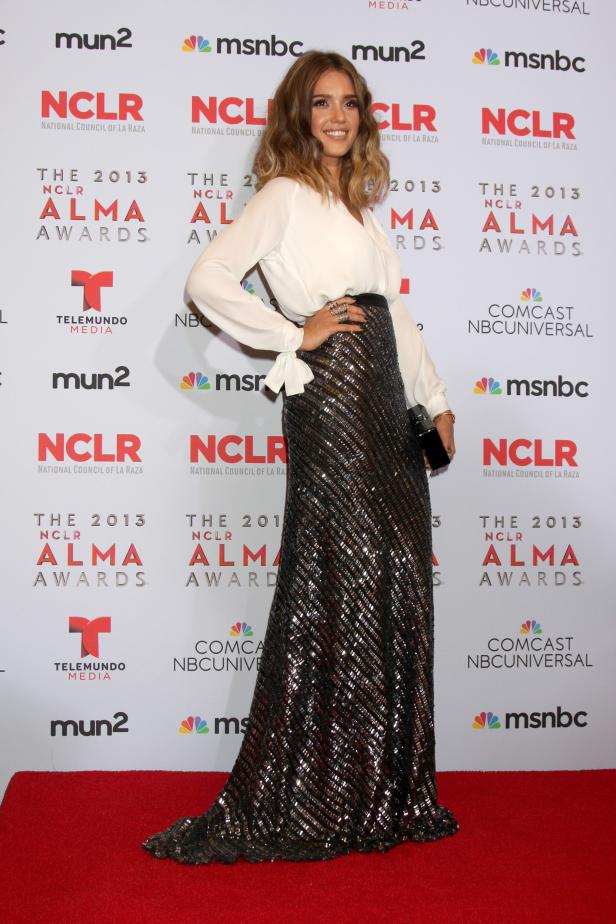 Jessica Alba bei den 2013 NCLR ALMA Awards.
