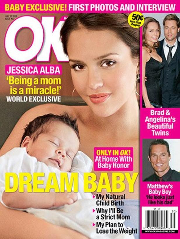 Das Cover der Zeitschrift OK! zeigt Jessica Alba mit ihrem schlafenden Baby.