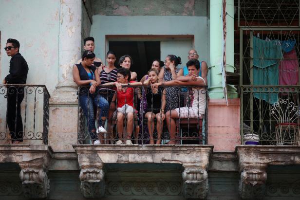 Chanel in Kuba: Bunte Modeparty mitten in Havanna