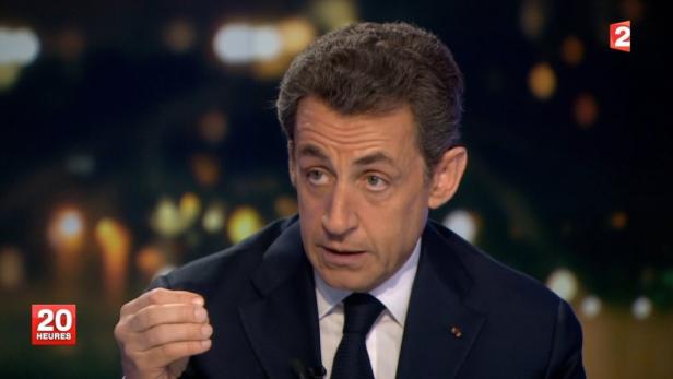 Nicolas Sarkozy während eines Interviews im Fernsehen.