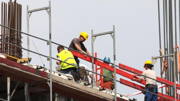 Bauwirtschaft: "Beinharter Verdrängungswettbewerb"