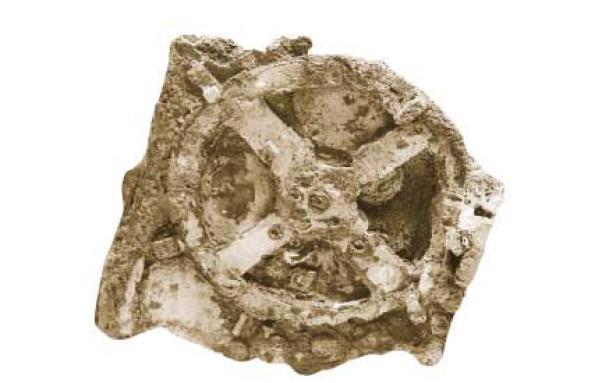 Ein Fragment des Mechanismus von Antikythera, eines antiken griechischen Geräts.