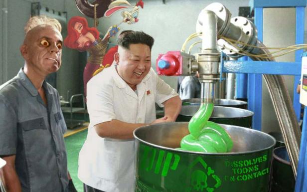 Kim Jong-un steht neben Judge Doom und Jessica Rabbit an einer Maschine, die grünen Schleim produziert.