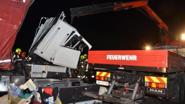 Tödlicher Lkw-Unfall auf der A2 bei Leobersdorf