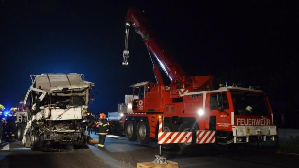 Tödlicher Lkw-Unfall auf der A2 bei Leobersdorf