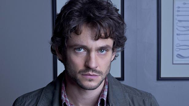 Porträt von Schauspieler Hugh Dancy.