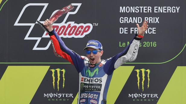 Wieder oben auf: Jorge Lorenzo MotoGP: Jorge Lorenzo gewinnt in Le Mans