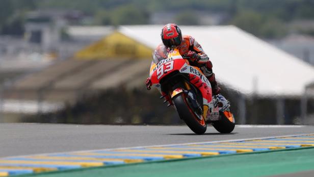 Marquez kämpfte sich zurück ins Rennen. MotoGP: Jorge Lorenzo gewinnt in Le Mans