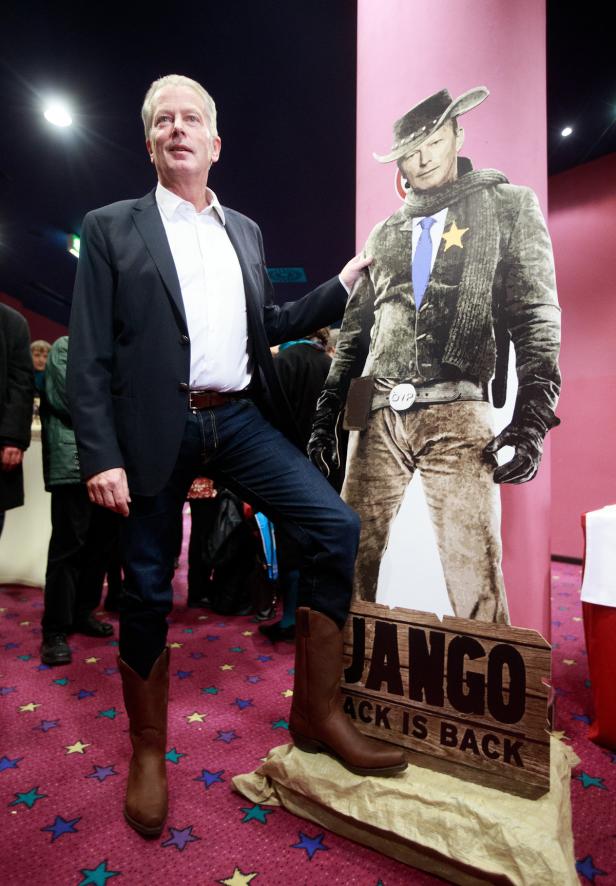 Mitterlehner als "Django" im Kinosaal