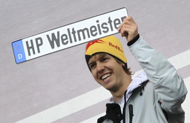 Webber schnappt Vettel die Pole weg