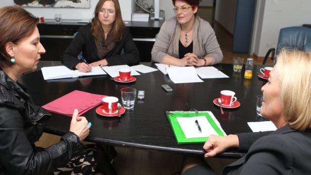 SPÖ will Frauenquote jetzt auch in Privatfirmen