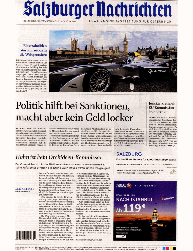 Ein Formel-E-Rennwagen vor dem Hintergrund des britischen Parlaments in London.