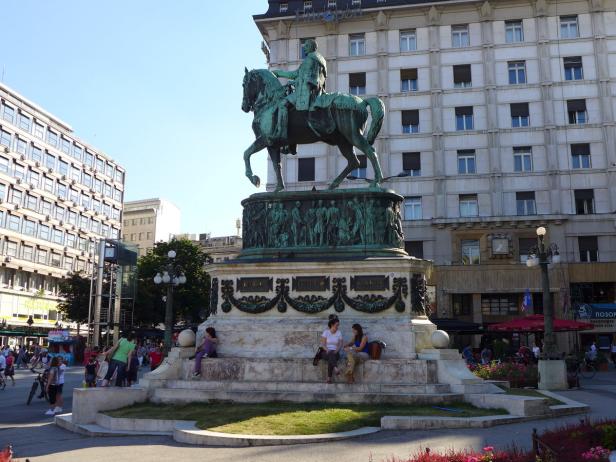 Das Reiterstandbild des Fürsten Mihailo in Belgrad, Serbien.
