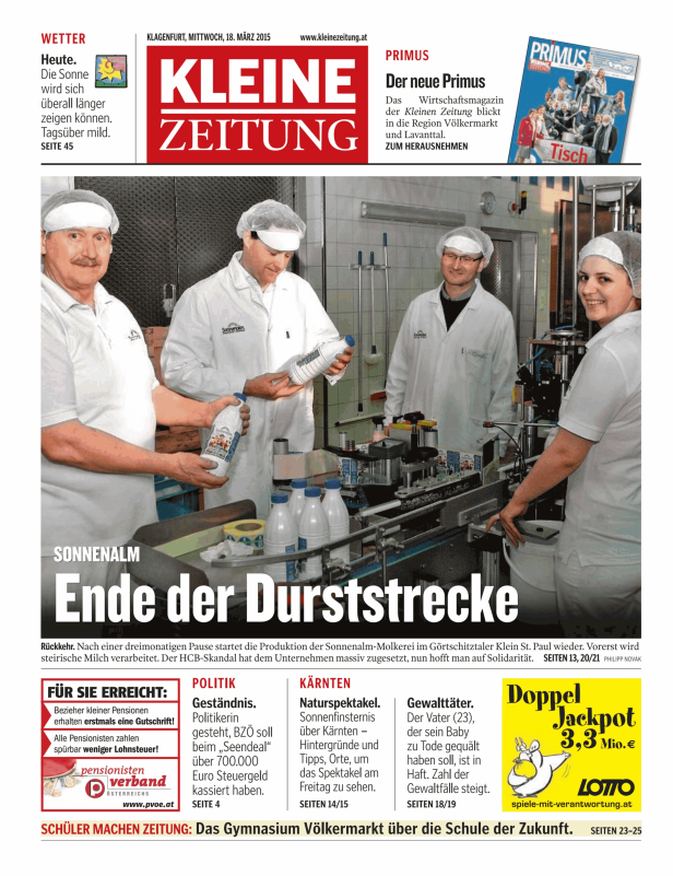 Mitarbeiter in einer Molkerei bei der Produktion von Milchprodukten der Sonnenalm.