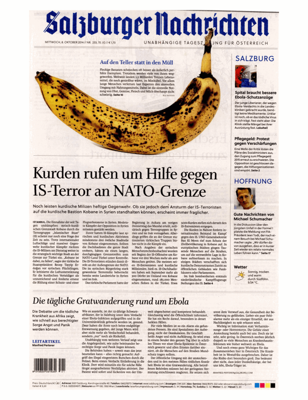 Eine überreife Banane liegt auf einer Ausgabe der Salzburger Nachrichten.