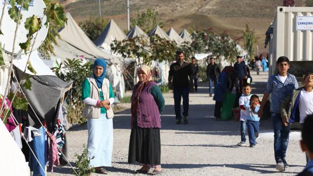 Türkei schickt Flüchtlinge zurück ins Kriegsgebiet