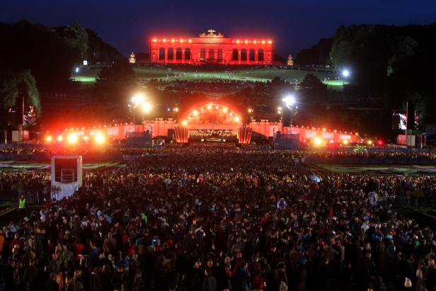 Trotz Kälte ein großes, bejubeltes Volksfest mit herrlicher Musik