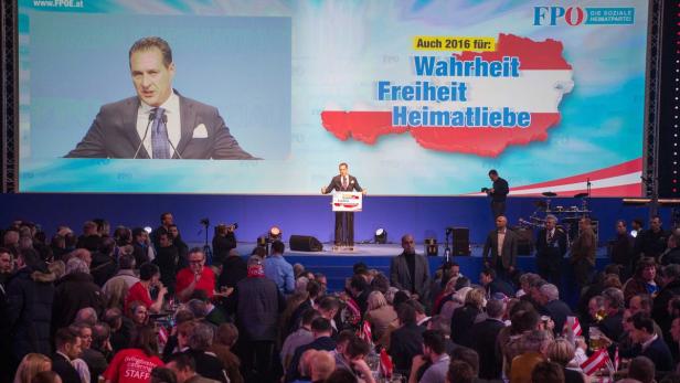 Strache bezeichnet Faymann als "Staatsfeind"