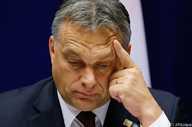 Orban heizt die Wirtschaft und den Ärger ausländischer Händler an