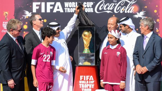 Enthüllung der FIFA Fussball-Weltmeisterschaft Trophäe während der Welttournee.