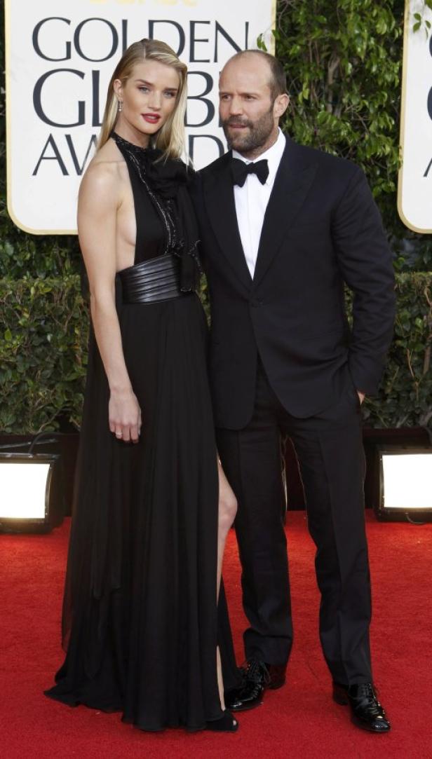 Rosie Huntington-Whiteley und Jason Statham auf dem roten Teppich.