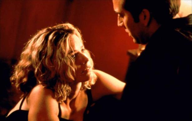 Nicolas Cage und Elisabeth Shue in einer Szene aus „Leaving Las Vegas“.