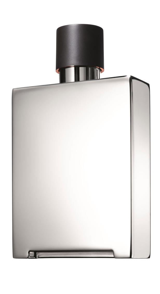Ein silberner Flakon mit einem schwarzen Verschluss.