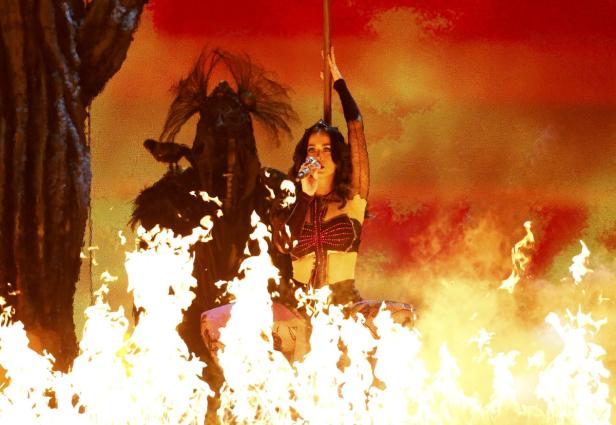 Die Top 10 Grammy Fauxpas: Glanz, Glamour und Skandale
