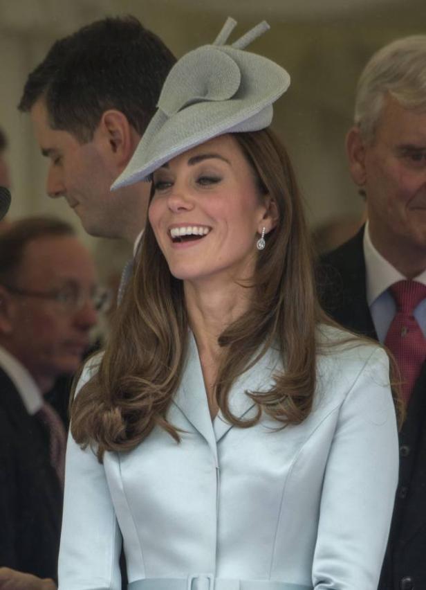 Kate: Glamouröser Auftritt mit dem Schwiegervater