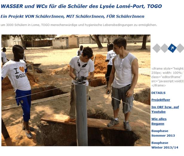 Schüler arbeiten an einem Bauprojekt für Wasser und WCs in Lomé, Togo.