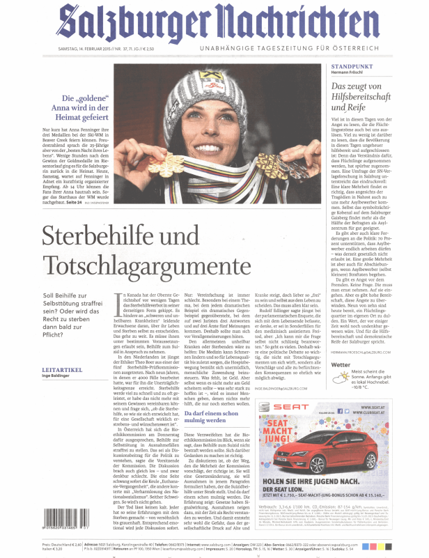 Anna Fenninger hält ihre drei Medaillen bei der Ski-WM in Beaver Creek in die Kamera.
