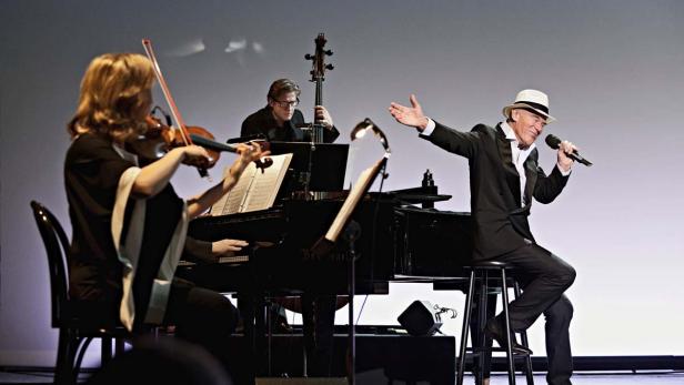 Michael Heltau wurde im Burgtheater gefeiert